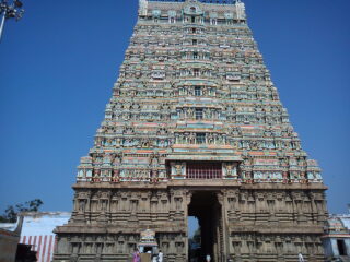 the magnificent kasi vishwanathat temple rajagopuram